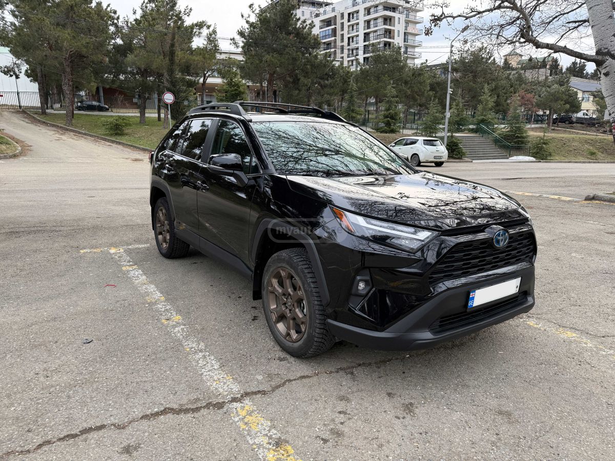 Toyota RAV 4 - фото 2
