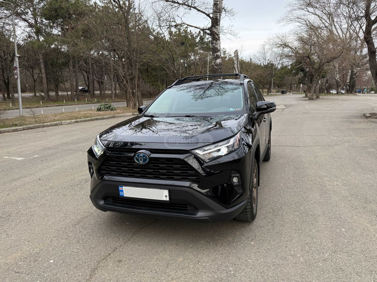 Toyota RAV 4 - фото 7