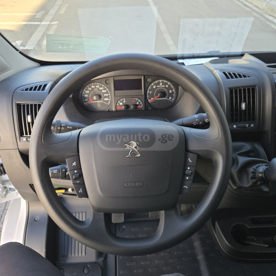 Peugeot Boxer 
