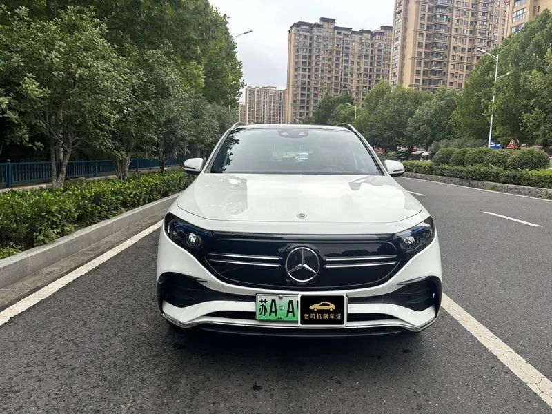 Mercedes-Benz EQA 300 2022 — миниатюра 2