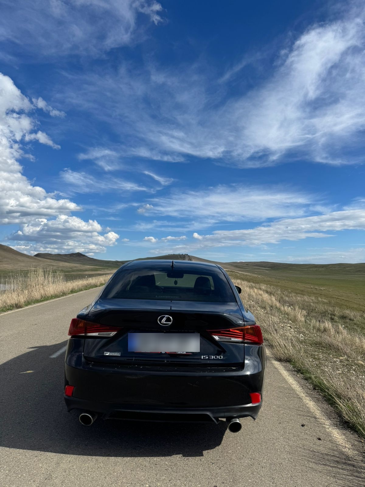 Lexus IS 300 - фото 1