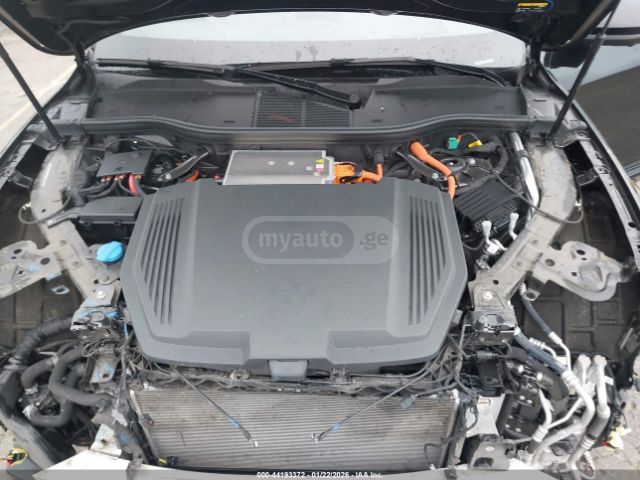 Audi E-TRON CHRONOS QUATTRO — миниатюра 11