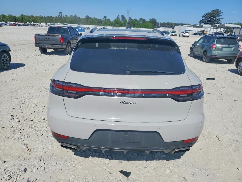 Porsche Macan - фото 13