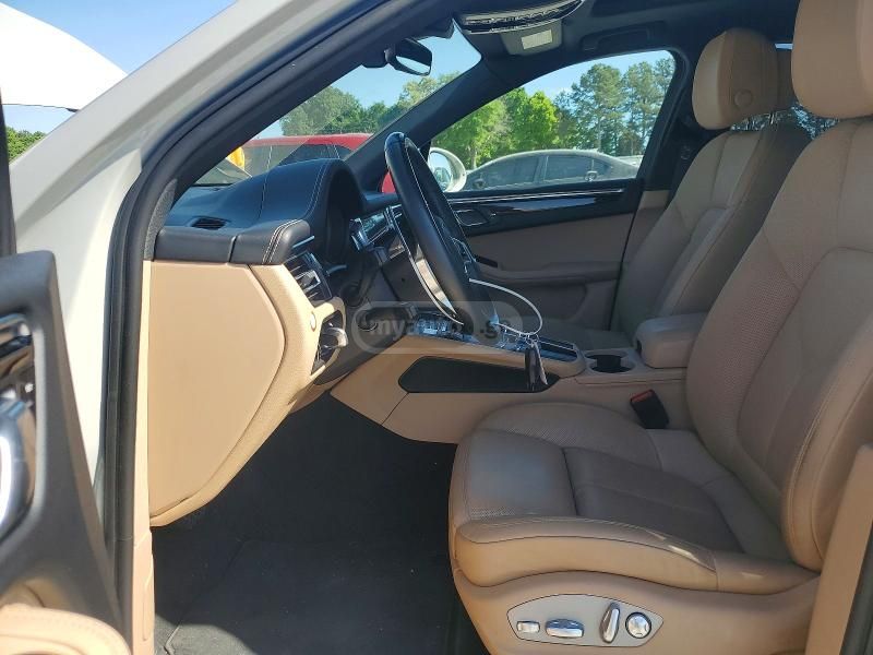 Porsche Macan - фото 14