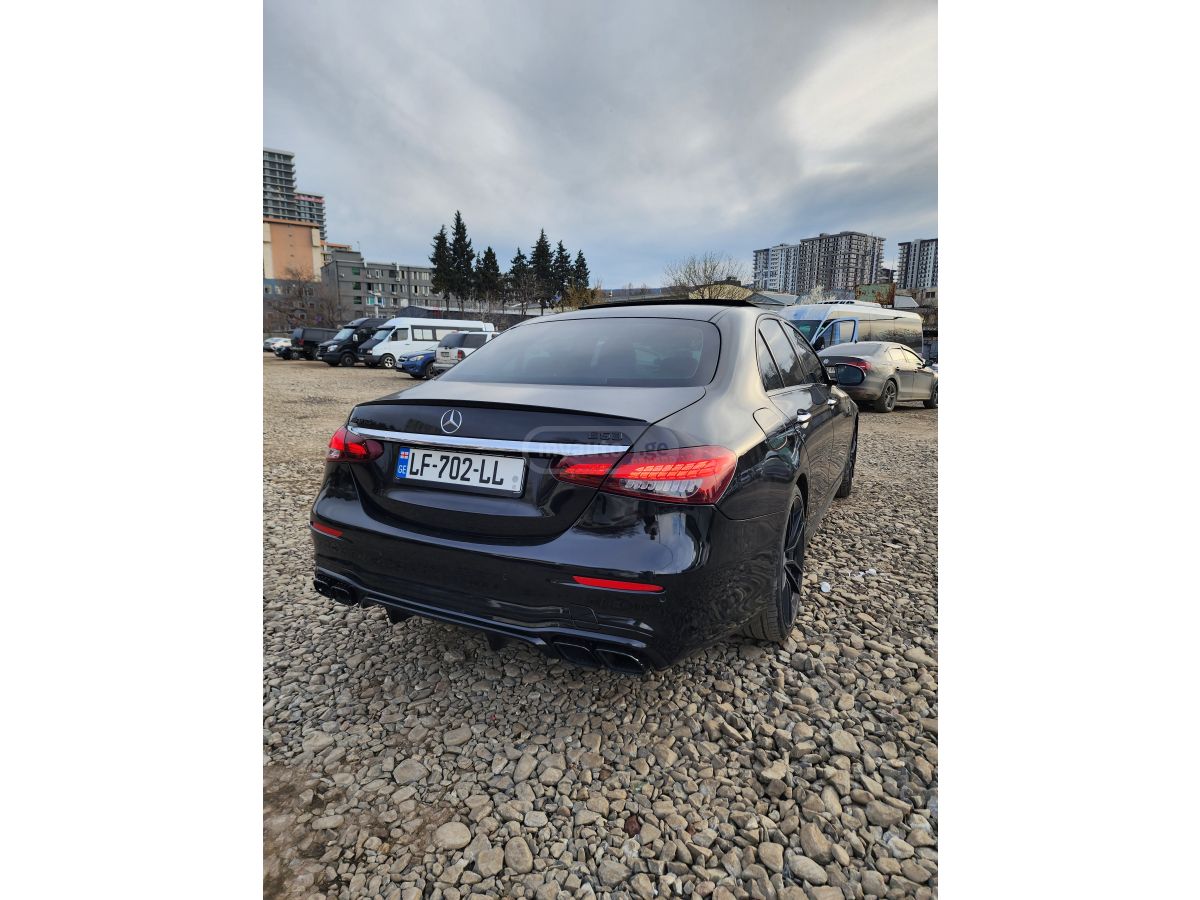 Mercedes-Benz E53 AMG - фото 4