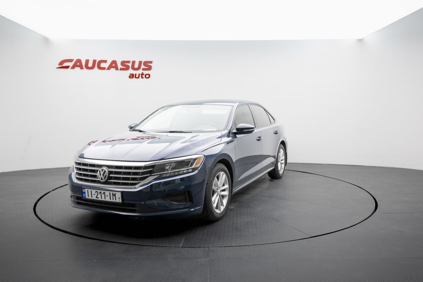 Volkswagen Passat - фото 1