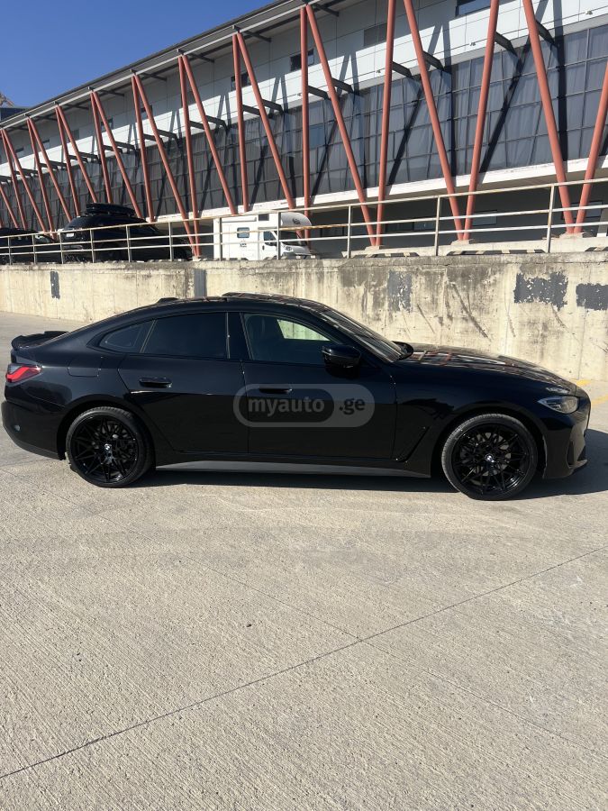 BMW GRAN COUPE — миниатюра 10