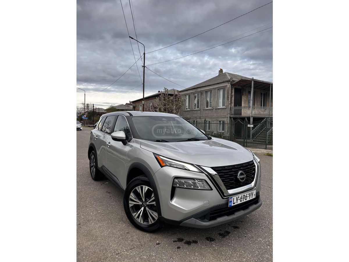 Nissan Rogue - фото 1