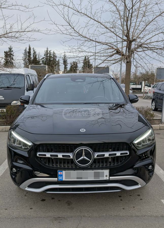 Mercedes-Benz GLA 250 - фото 1