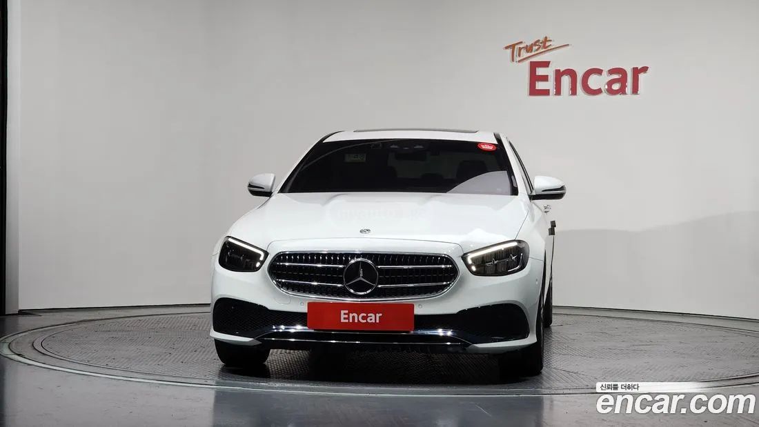 Mercedes-Benz E 63 AMG 2021 — миниатюра 3