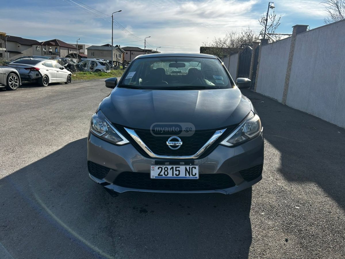 Nissan Sentra - фото 3