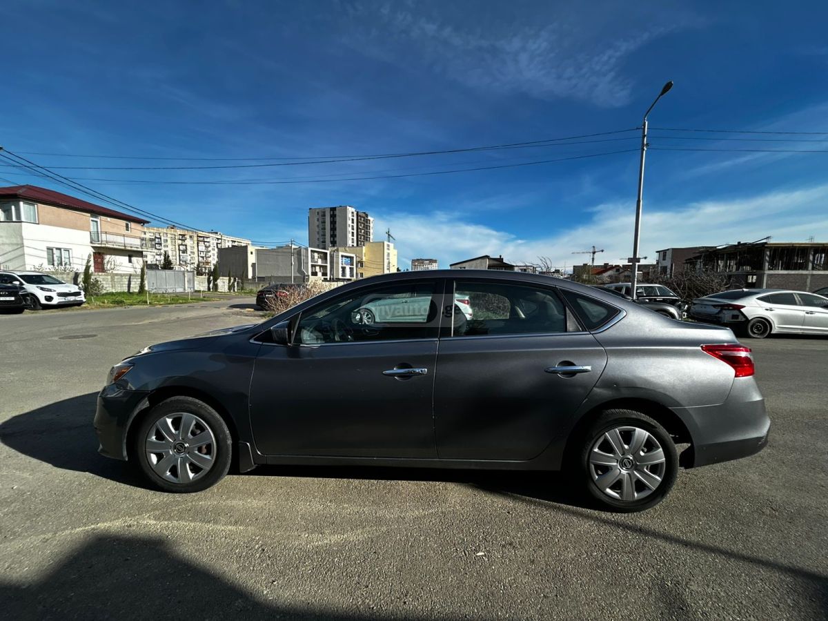 Nissan Sentra - фото 5