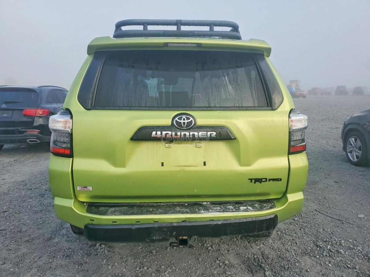 Toyota 4 Runner - фото 6