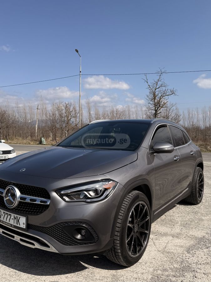 Mercedes-Benz Base GLA 250 4dr All-Wheel Dri — миниатюра 7