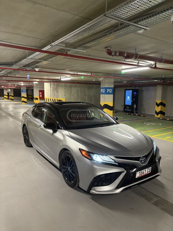 Toyota Camry - фото 6