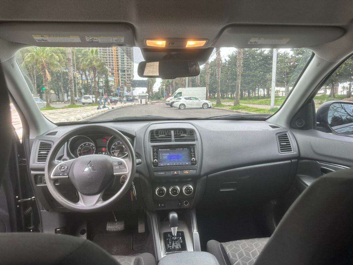 Mitsubishi Outlander Sport - фото 10