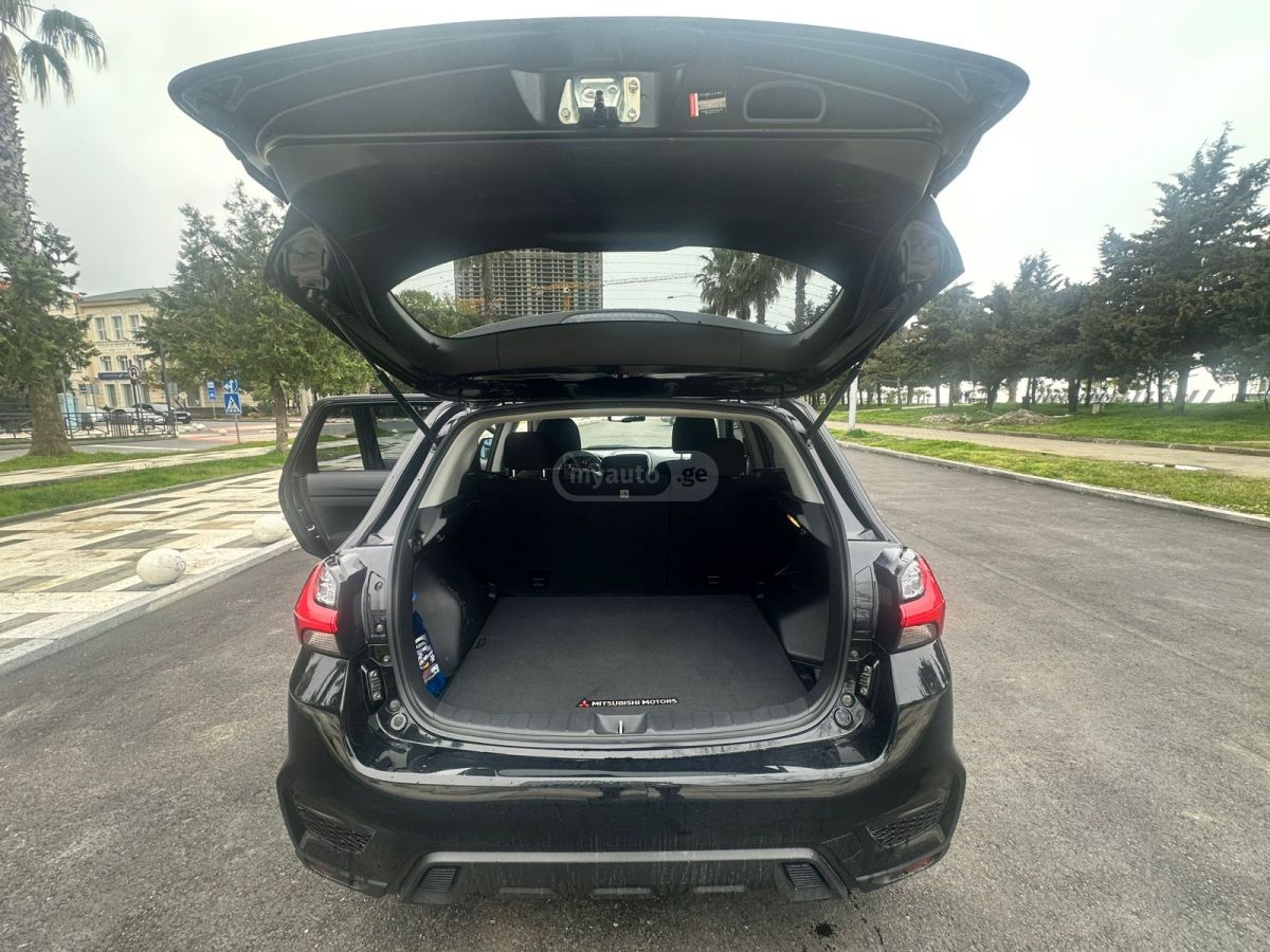 Mitsubishi Outlander Sport - фото 9