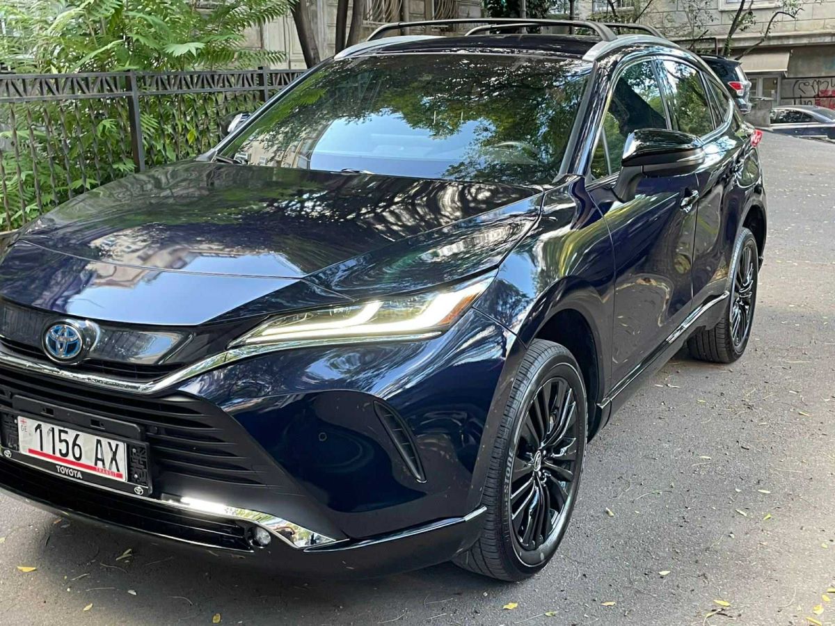 Toyota Nightshade 4dr All-Wheel Drive — миниатюра 2