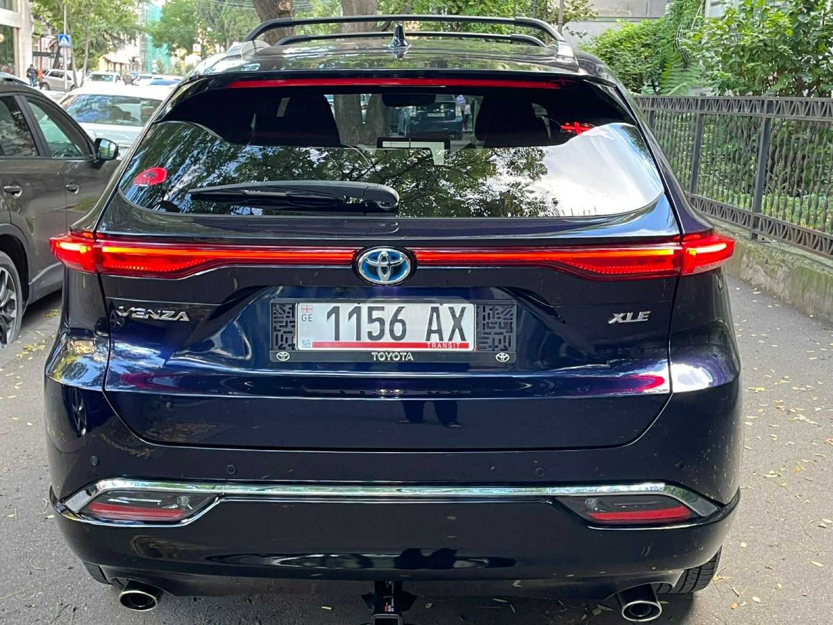 Toyota Nightshade 4dr All-Wheel Drive — миниатюра 5