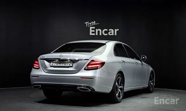 Mercedes-Benz E 250 2020 — миниатюра 3