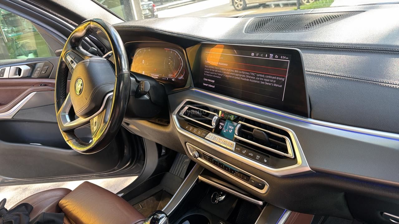 BMW X5 - фото 12