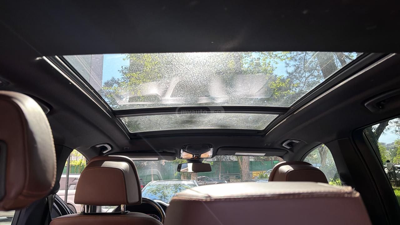 BMW X5 - фото 8