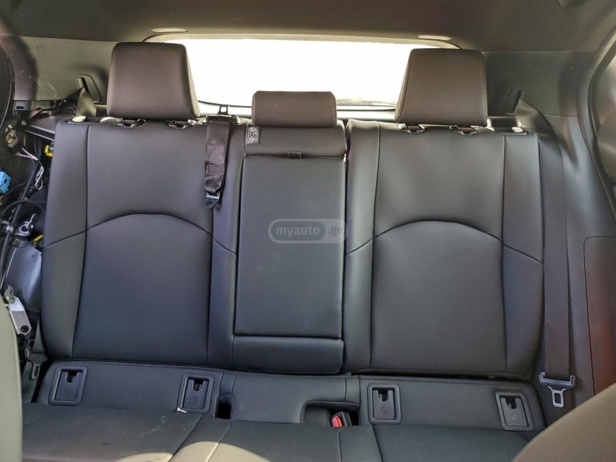 Lexus UX 250 h 2023 — миниатюра 10