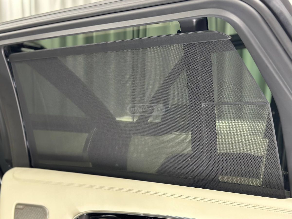 Land Rover Range Rover Vogue 2026 — миниатюра 13