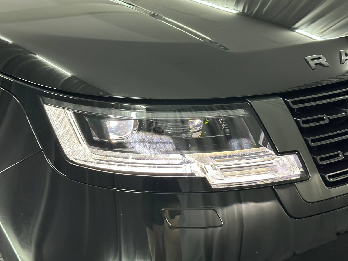 Land Rover Range Rover Vogue 2026 — миниатюра 6