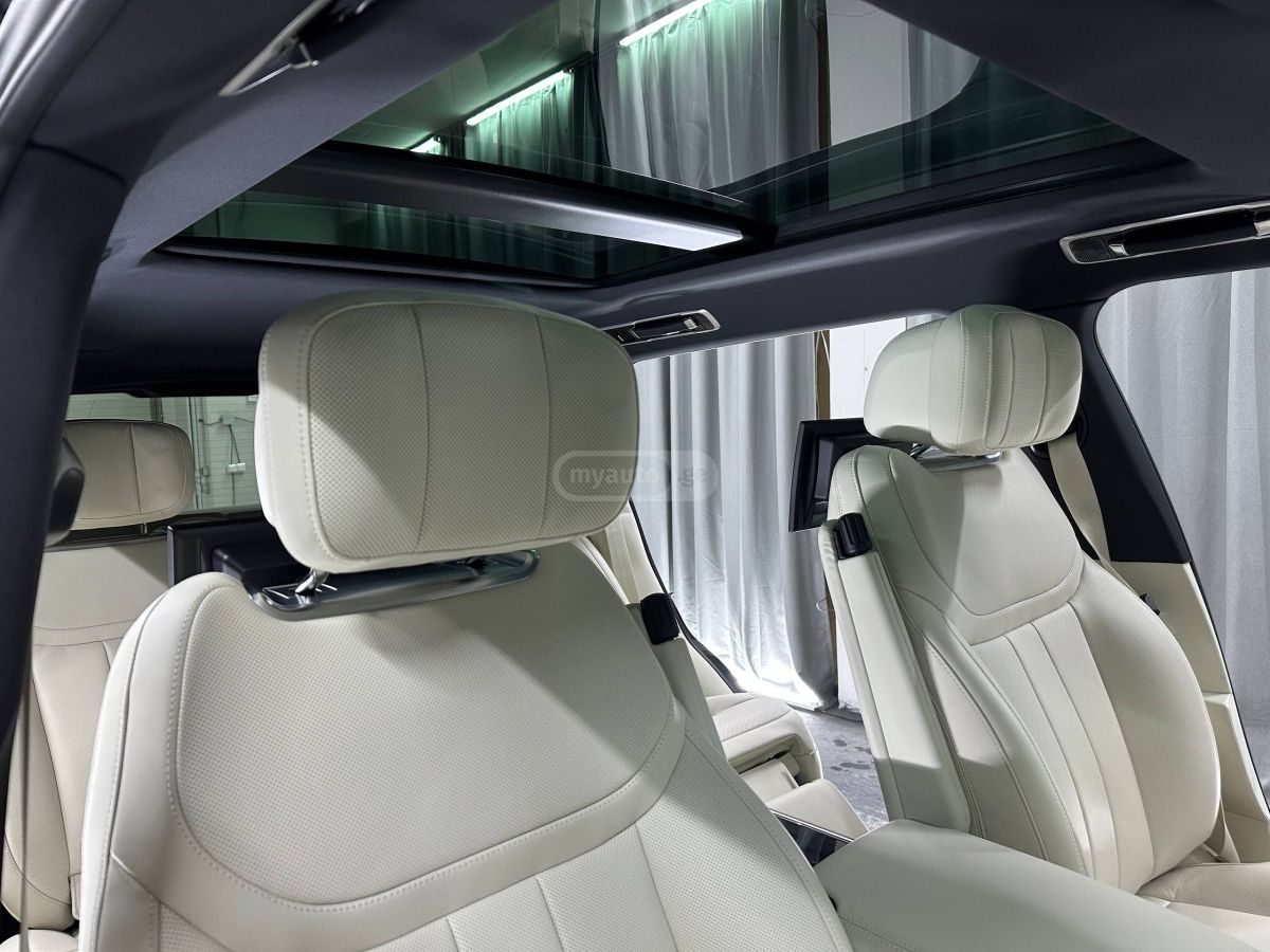 Land Rover Range Rover Vogue 2026 — миниатюра 9