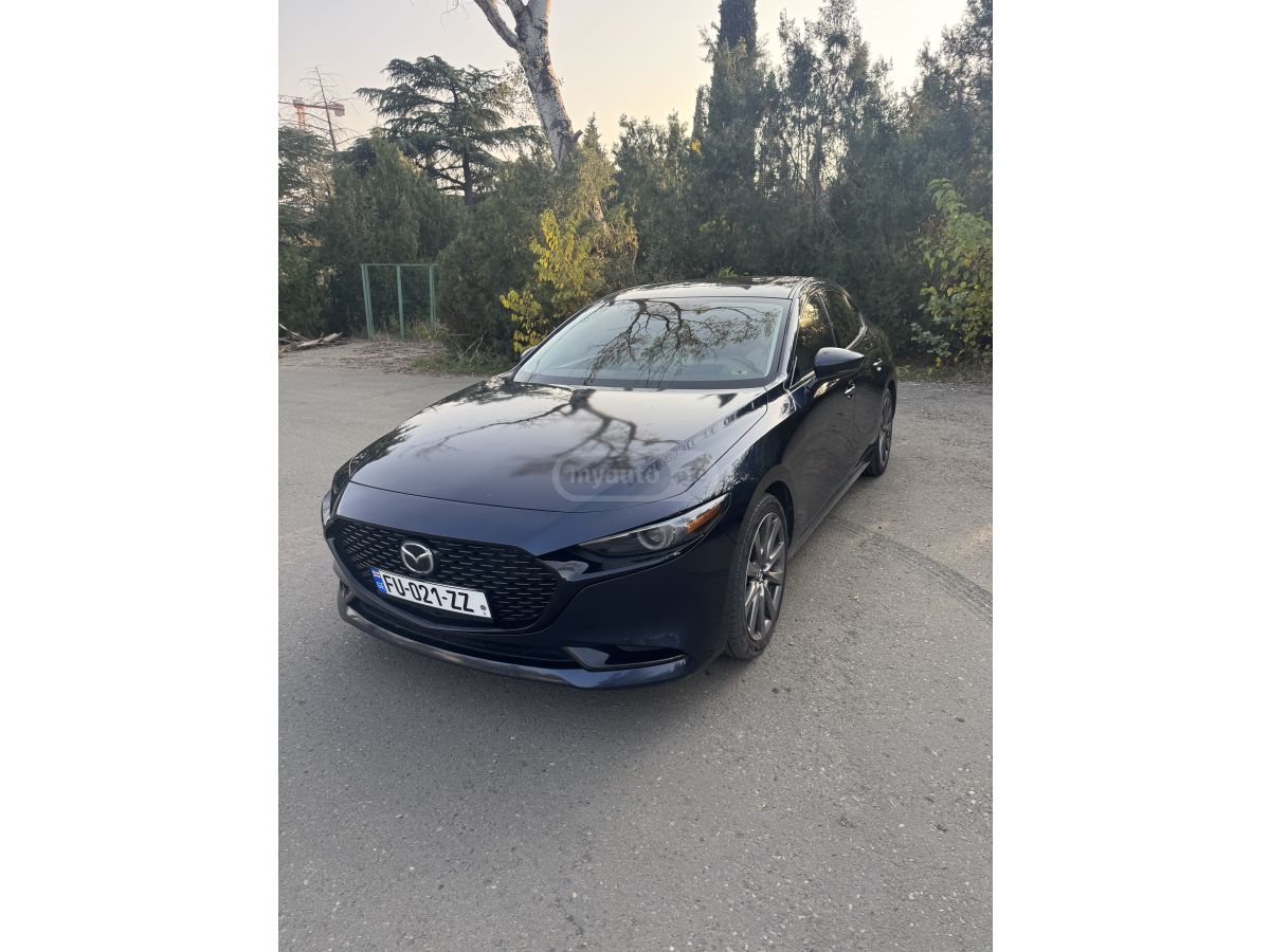 Mazda Mazda 3 - фото 2
