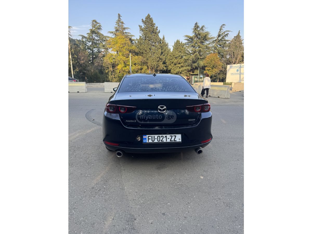 Mazda Mazda 3 - фото 5