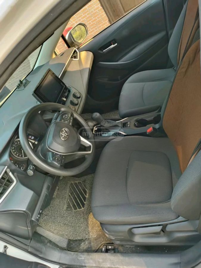 Toyota Corolla Fielder - фото 2