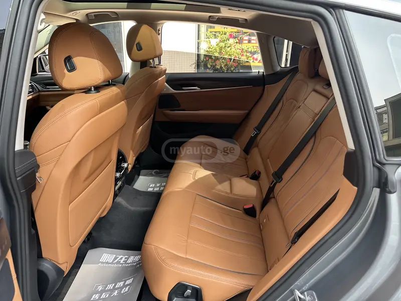 BMW 650 2022 — миниатюра 12