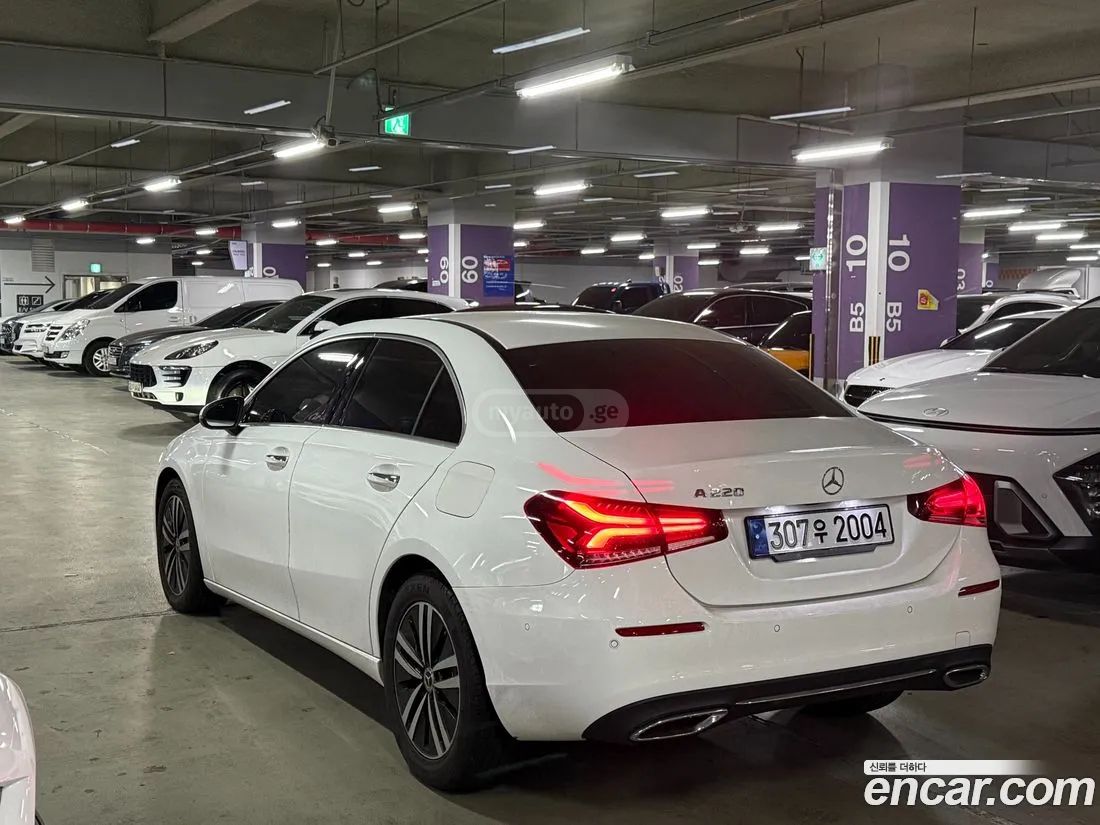 Mercedes-Benz - фото 4