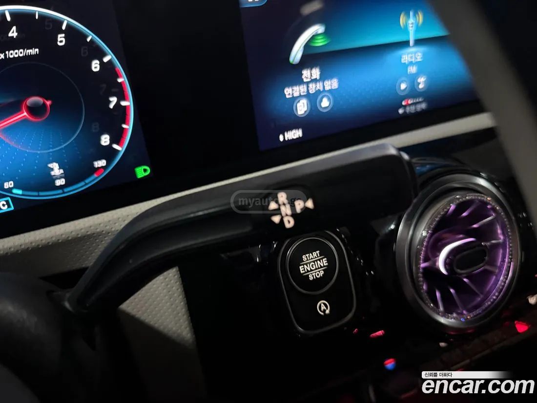 Mercedes-Benz - фото 9