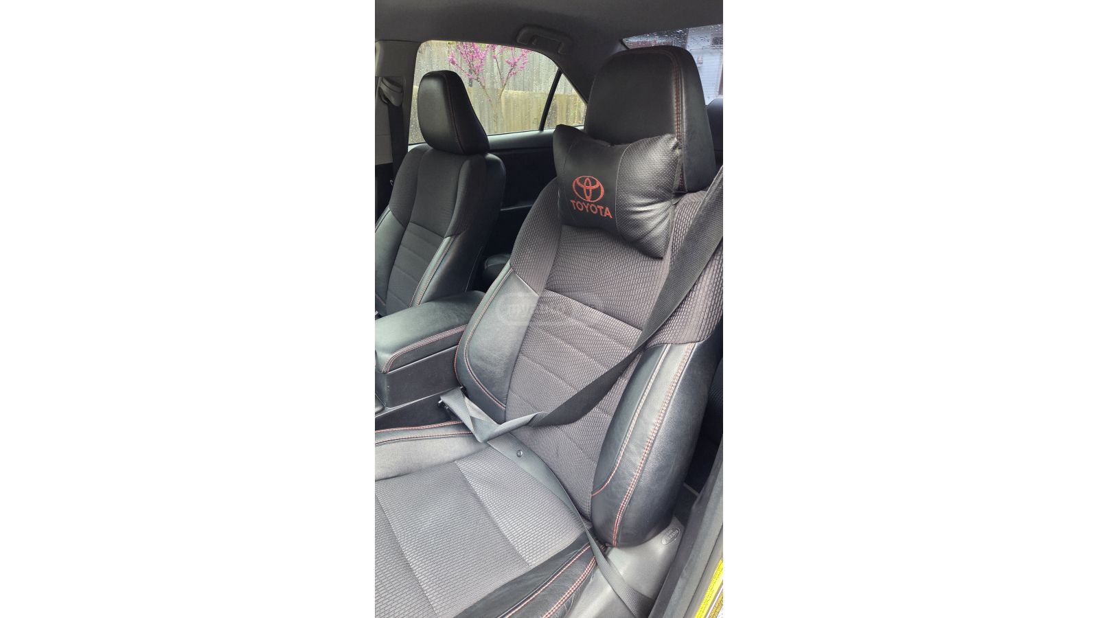 Toyota Camry - фото 4