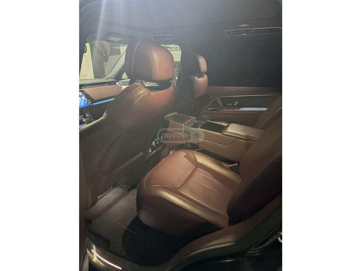 Land Rover Autobiography — миниатюра 3