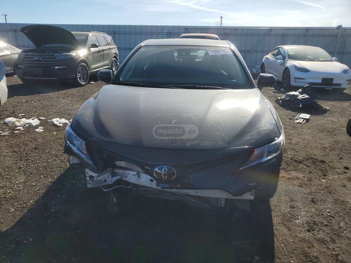 Toyota LE 4dr Front-Wheel Drive Sedan — миниатюра 5