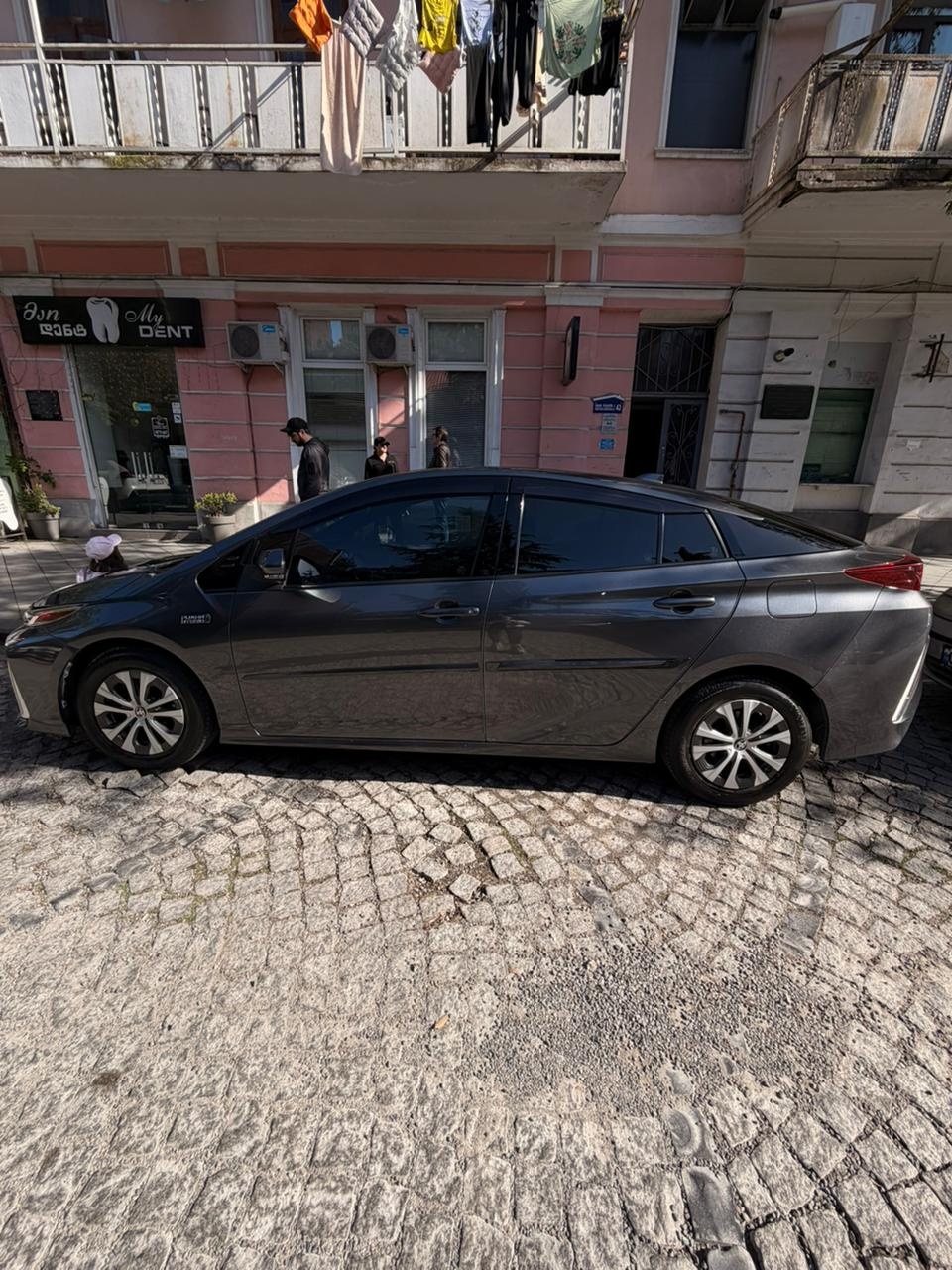 Toyota Prius Prime 2022 — миниатюра 3