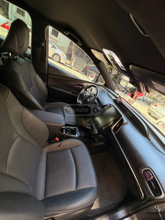 Toyota Prius Prime 2022 — миниатюра 5