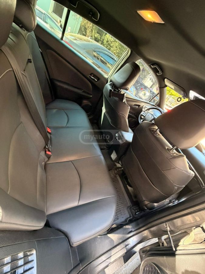 Toyota Prius Prime 2022 — миниатюра 6