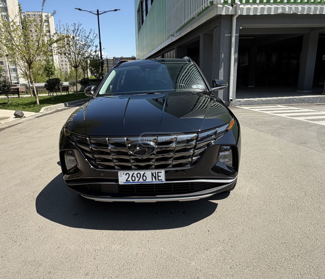 Hyundai Tucson - фото 1