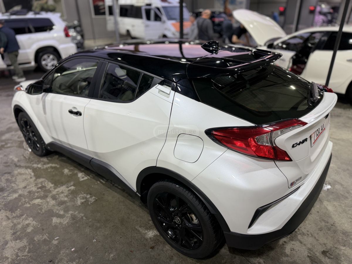 Toyota CHR - фото 3