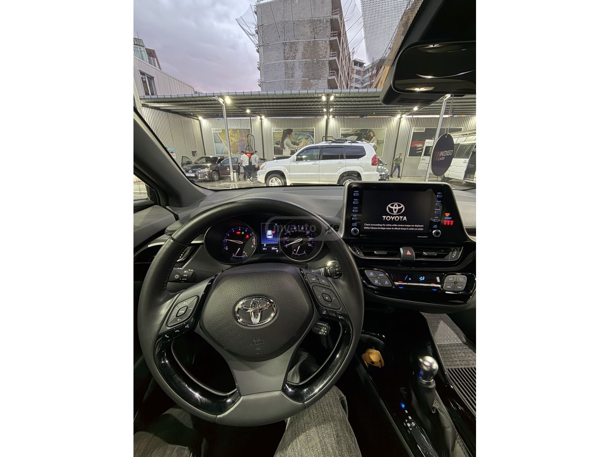 Toyota CHR - фото 5