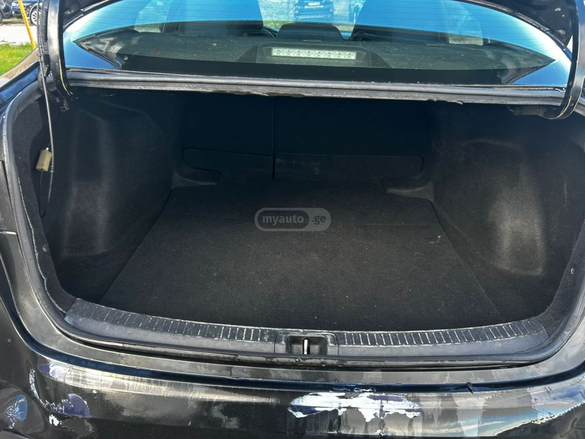 Toyota Corolla - фото 9