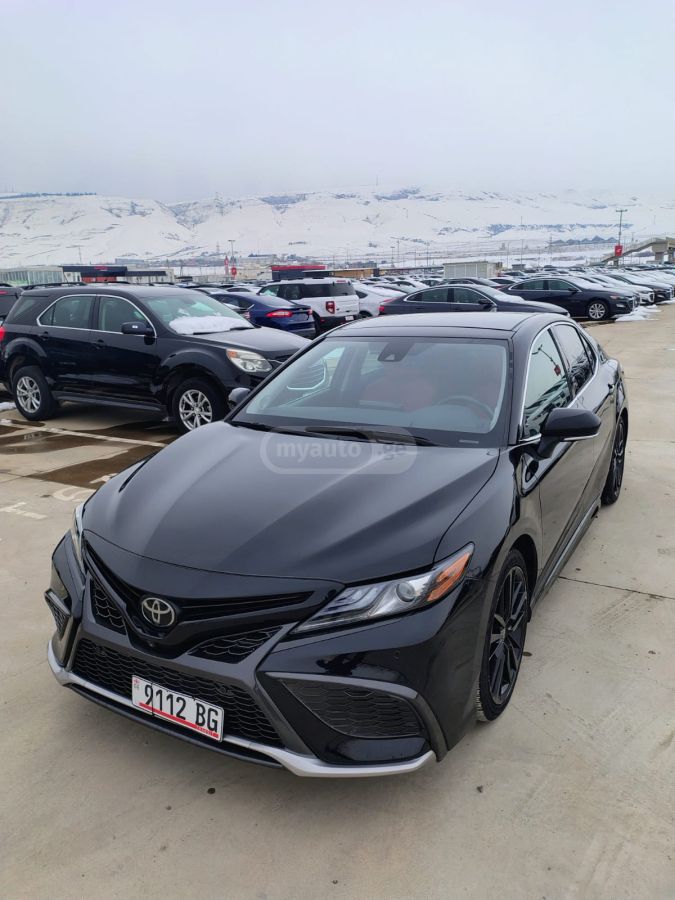 Toyota XSE 4dr Sedan CVT — миниатюра 8