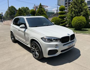 BMWX52017