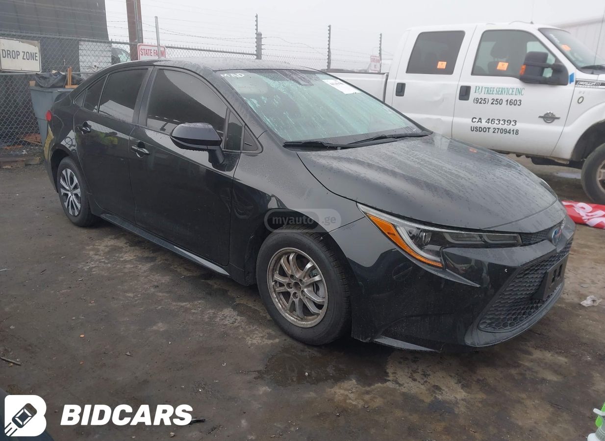 Toyota Corolla - фото 1