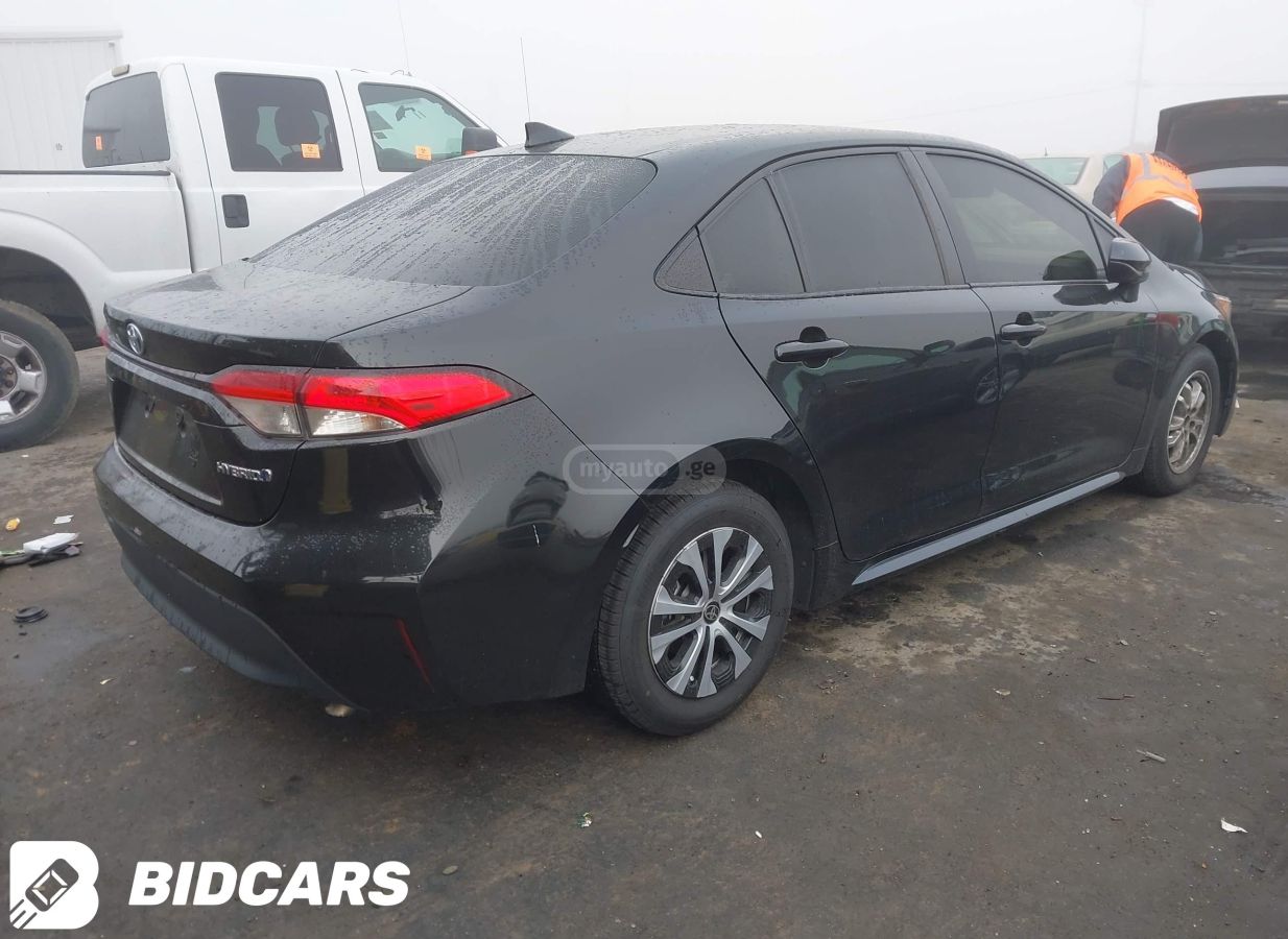 Toyota Corolla - фото 4